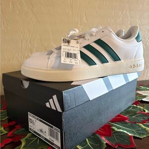 Adidas Grand Court 2.0 White and Green